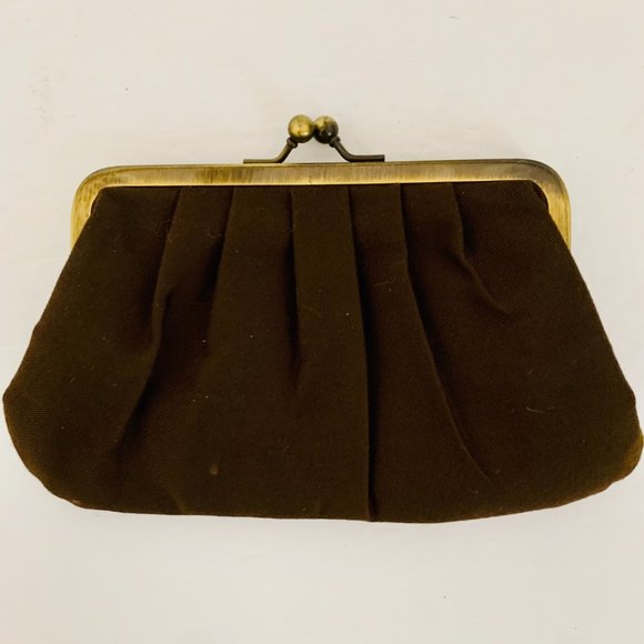 MISSONI BUTTON EMBELLISHED CLUTCH LIMITED EDITION RARE - Picture 4 of 12